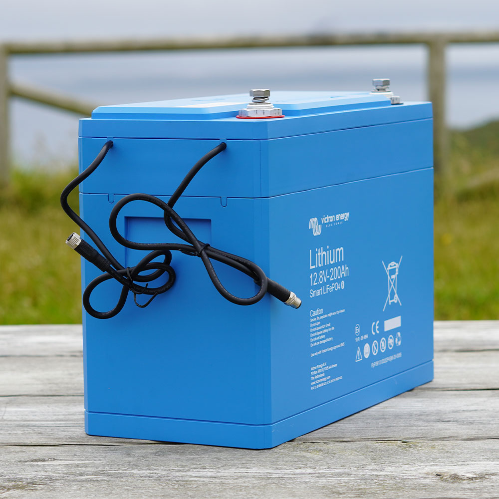 Batería de Litio LiFePO4 12.8V 200Ah Smart Victron Energy